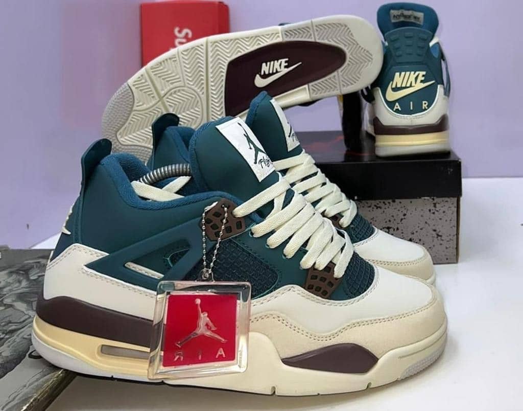 39bb8ff8-11d1-444a-8abb-f8b272c24aa0 (1)